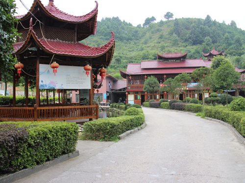 溆浦湘楚木作古建工程有限公司,土家吊腳樓,侗鄉(xiāng)鼓樓,侗鄉(xiāng)風雨樓哪里好