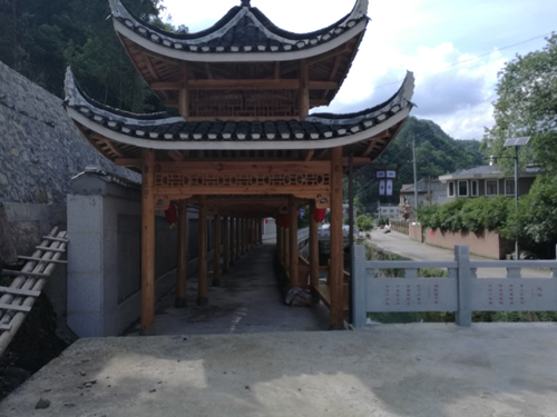 溆浦湘楚木作古建工程有限公司,土家吊腳樓,侗鄉(xiāng)鼓樓,侗鄉(xiāng)風雨樓哪里好