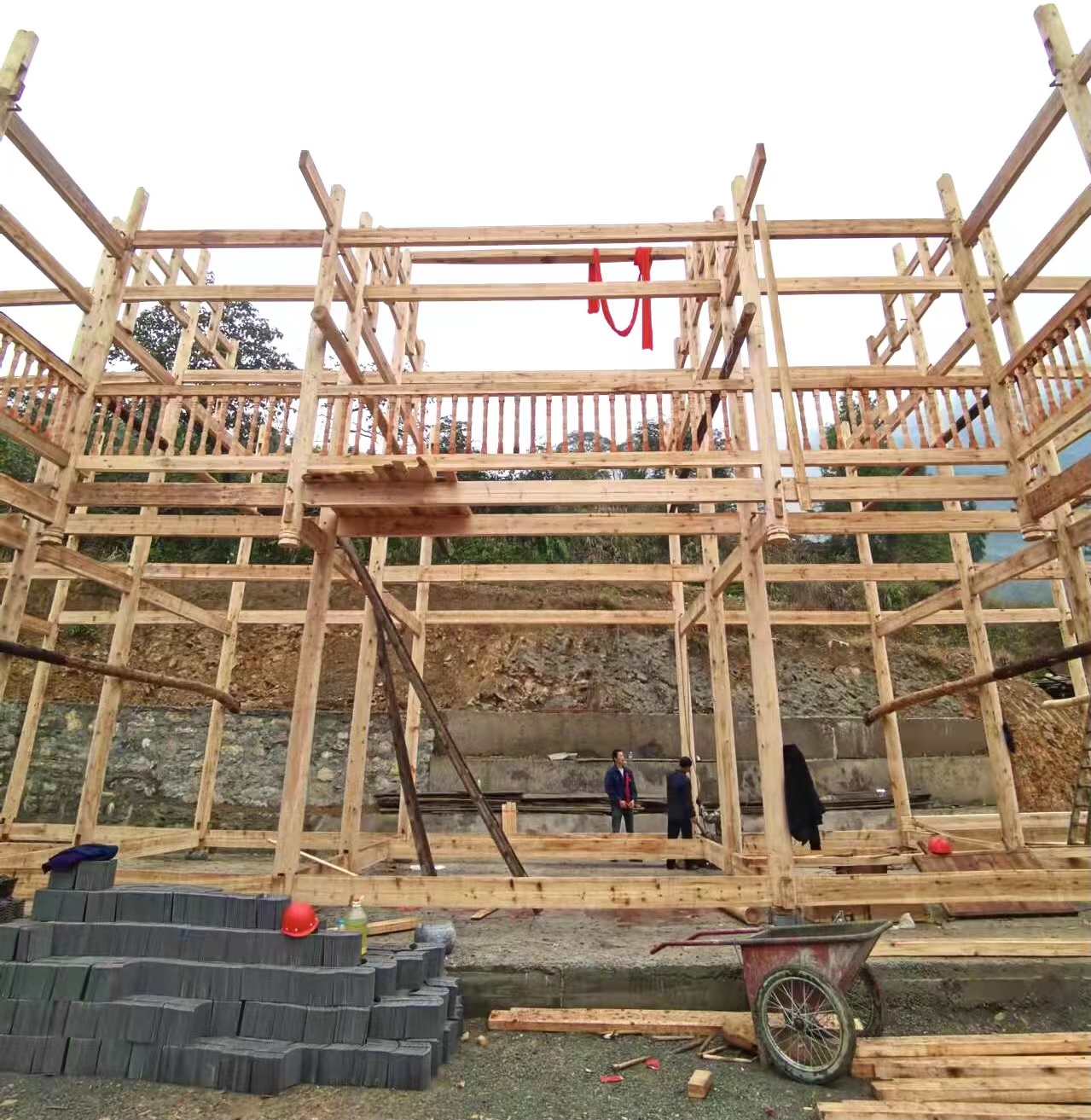 溆浦湘楚木作古建工程有限公司,土家吊腳樓,侗鄉(xiāng)鼓樓,侗鄉(xiāng)風(fēng)雨樓哪里好